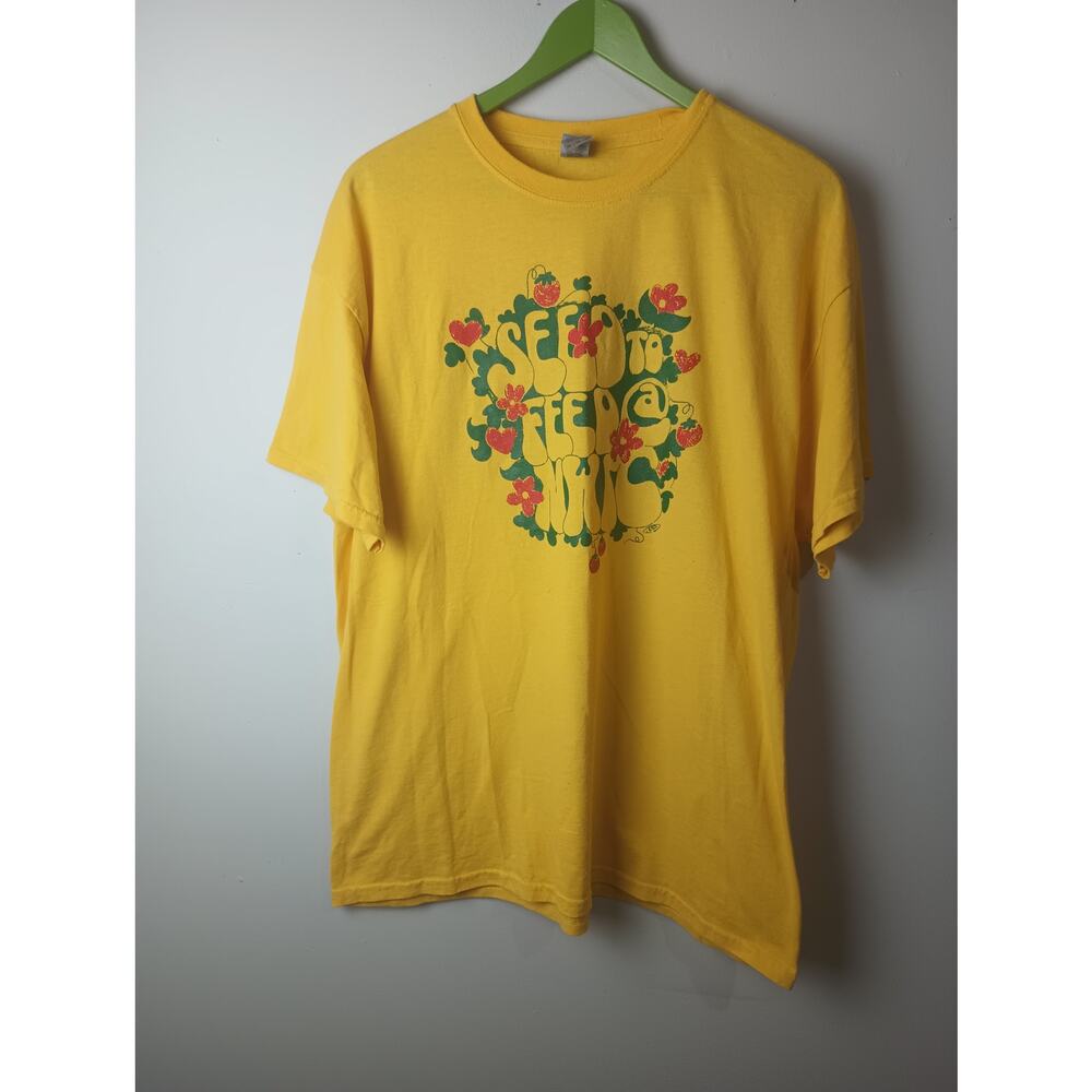 Women's XL Yellow Hippie Boho Graphic T-Shirt Floral Cottage core Gardening